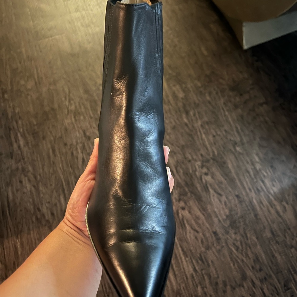 Alexandre Birman Black Heeled Ankle Boots with Clear Block Heel - Picture 2 of 5